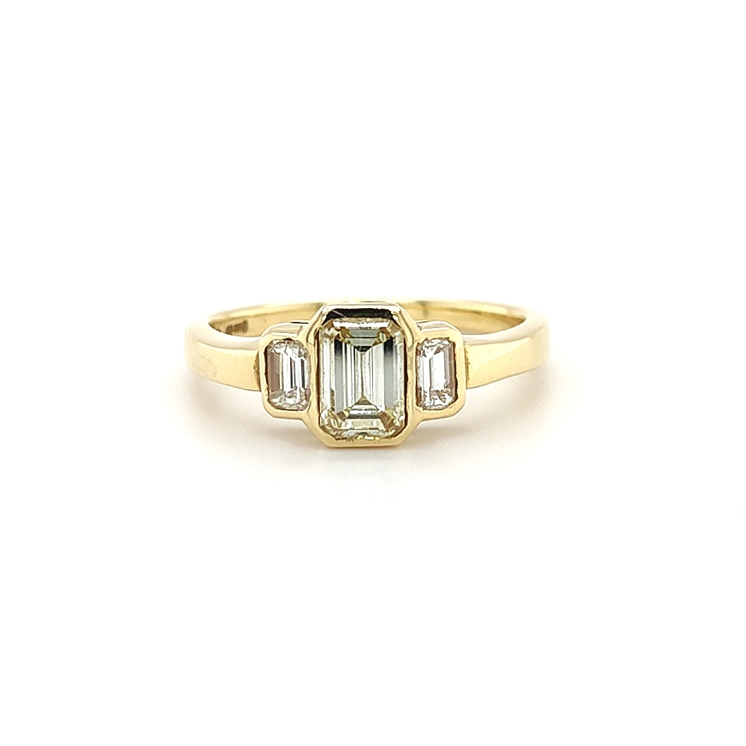 0.75ct Emerald Cut Diamond, 18ct Yellow Gold Ring