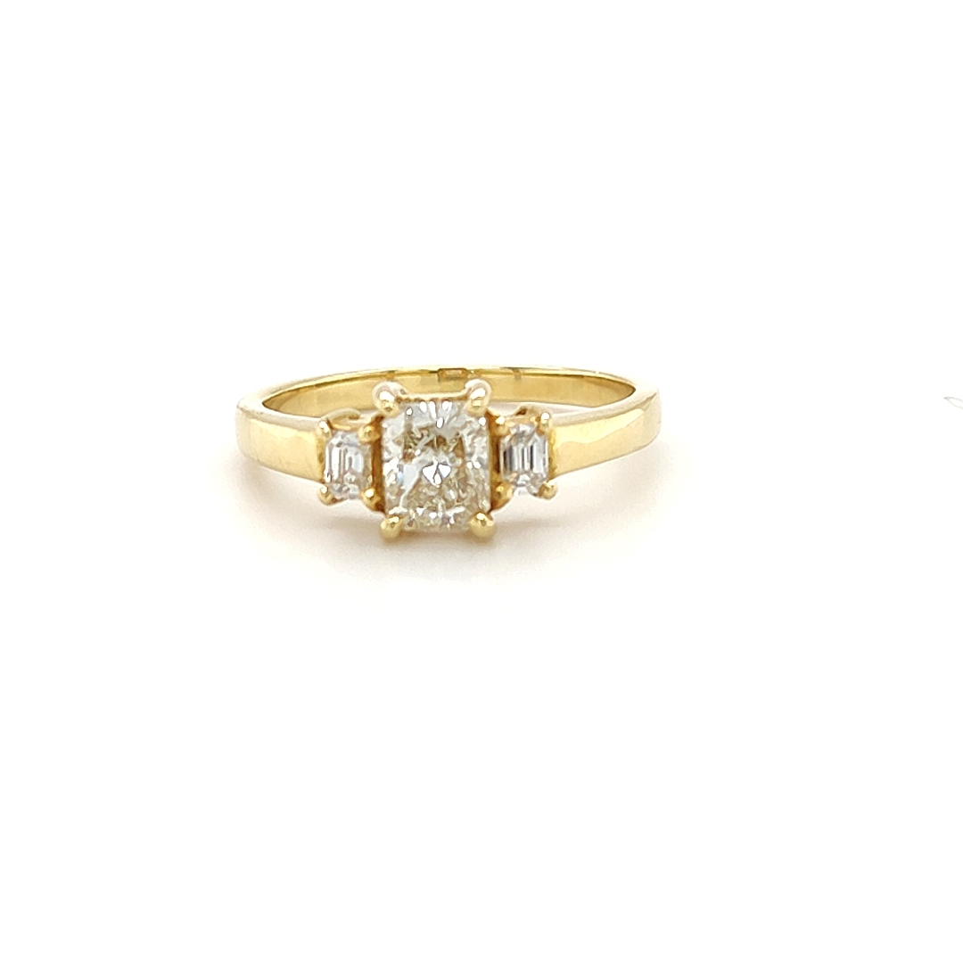 0.63ct Radiant Cut Diamond, 18ct Yellow Gold Ring