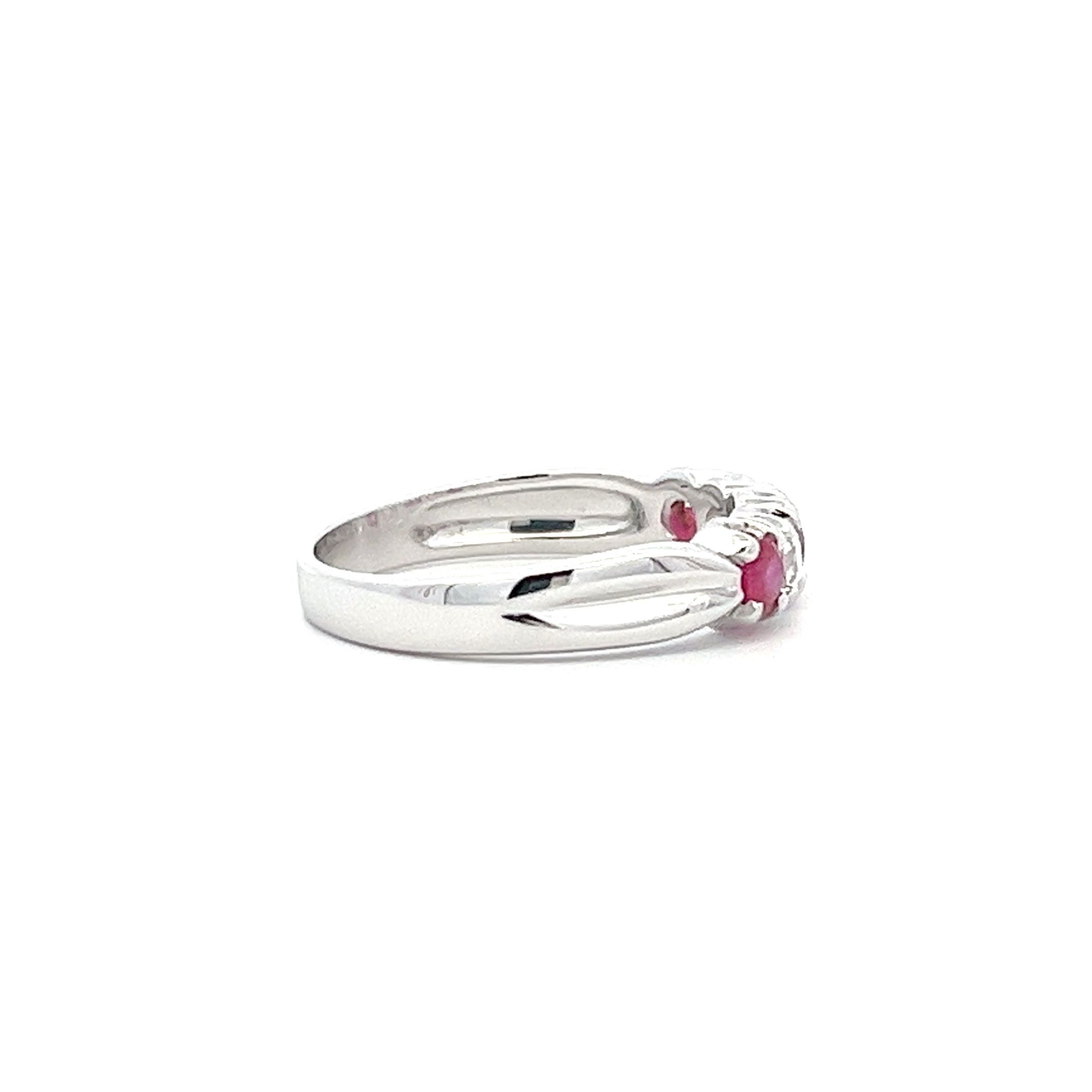 0.20ct Diamond and 0.35ct Ruby, 18ct White Gold 5 Stone Ring