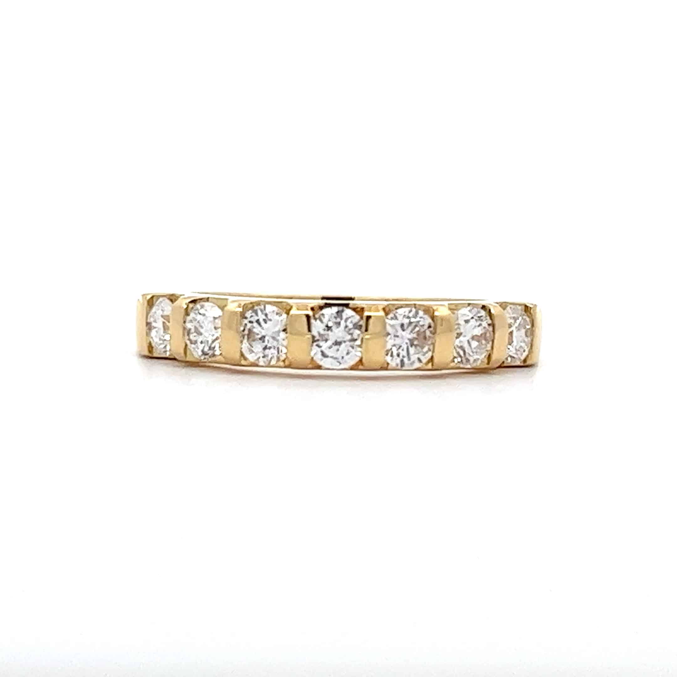 0.77ct Brilliant Cut Diamond Ring Set in 18ct Yellow Gold – Pre-Owned