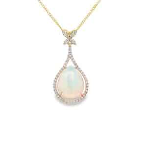 4.32ct Opal & 0.31ct Diamond Pendant in Yellow Gold
